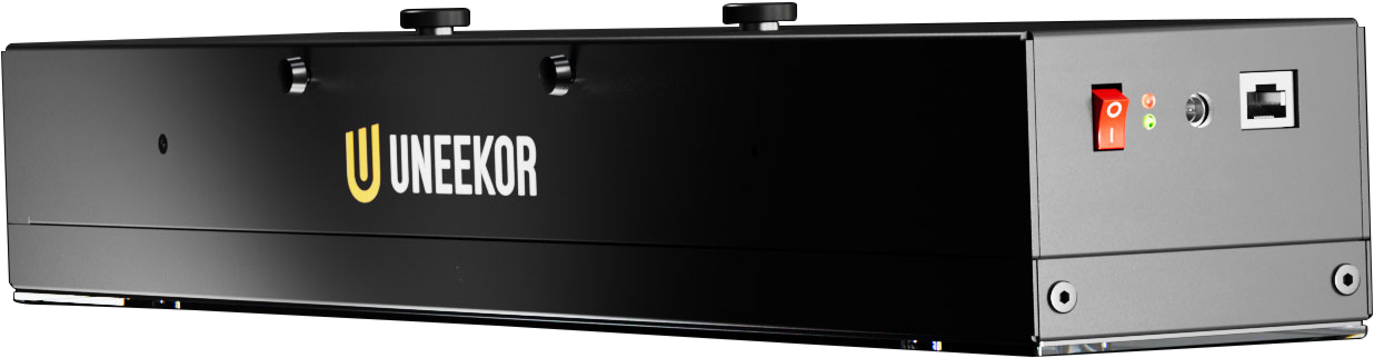 Uneekor EYE XR Golf Simulator / Launch Monitor Package golf launch monitor for indoor golf simulator setup