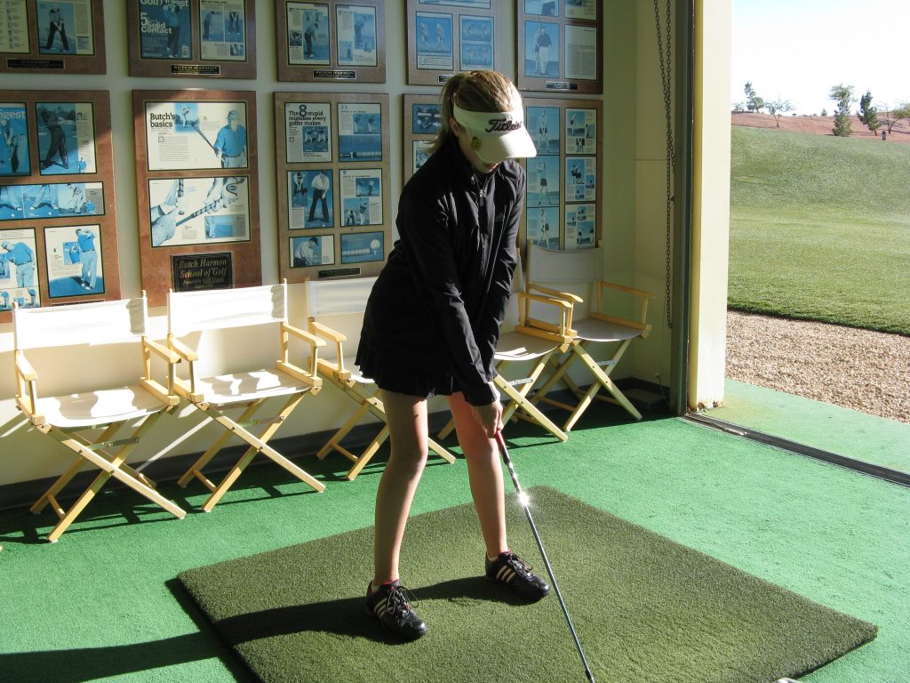 Real Feel Country Club Elite Stance Mat golf hitting mat for indoor golf simulator setup