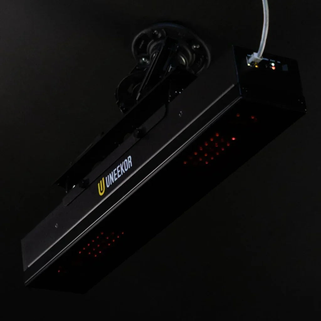 Uneekor EYE XR Golf Simulator / Launch Monitor Package golf launch monitor for indoor golf simulator setup